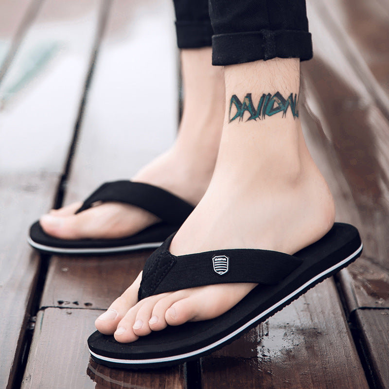 Factory wholesale summer men's beach shoes flip-flops leisure trend sandals wholesale pinch feet non-slip foreign trade explosions