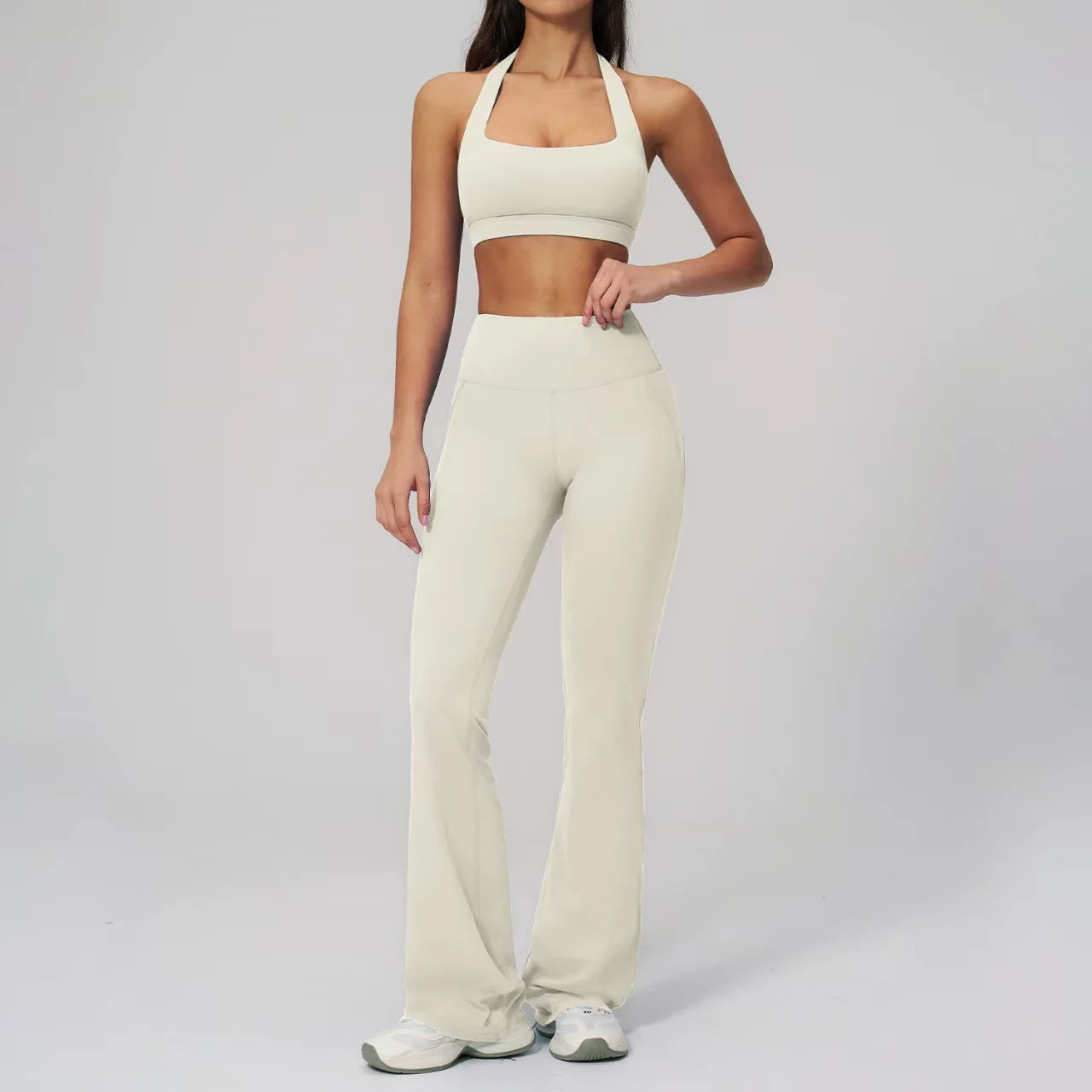 Hot Selling New Luxury 2-piece Set Soft Halter Neck Yoga Set, High Waist Bootcut Flare Pants with Padded Sports Bra for Women