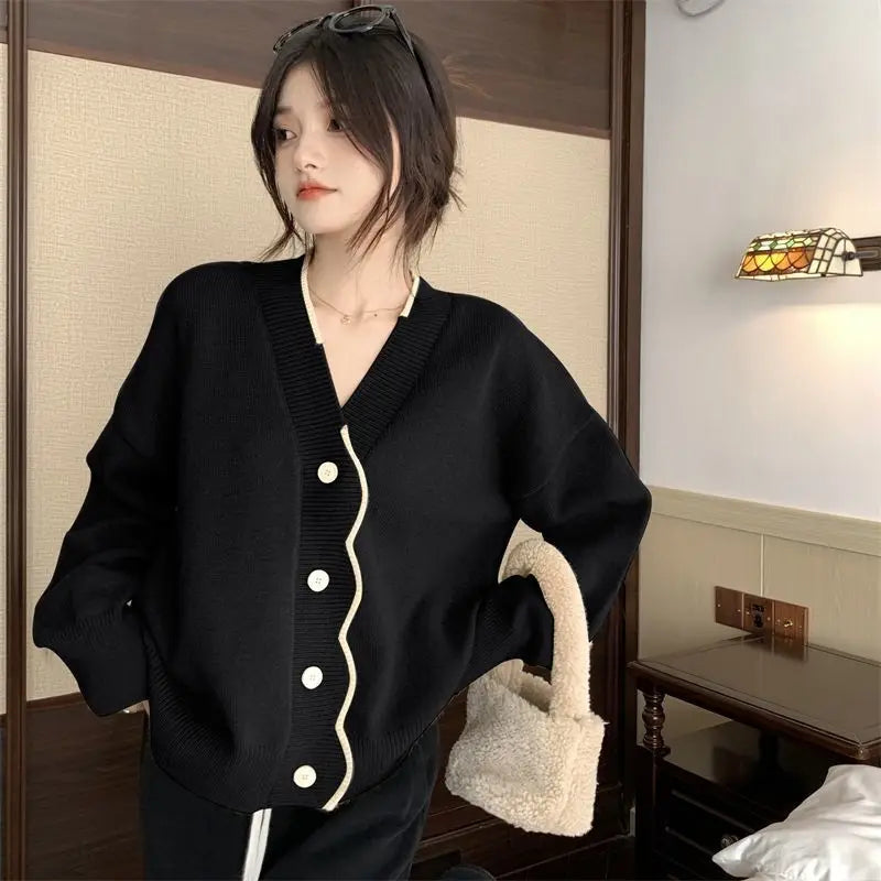Hot Sale Fashion Lady v Neck Custom Fit Weaving Side Plus Size Women Sweater Coat
