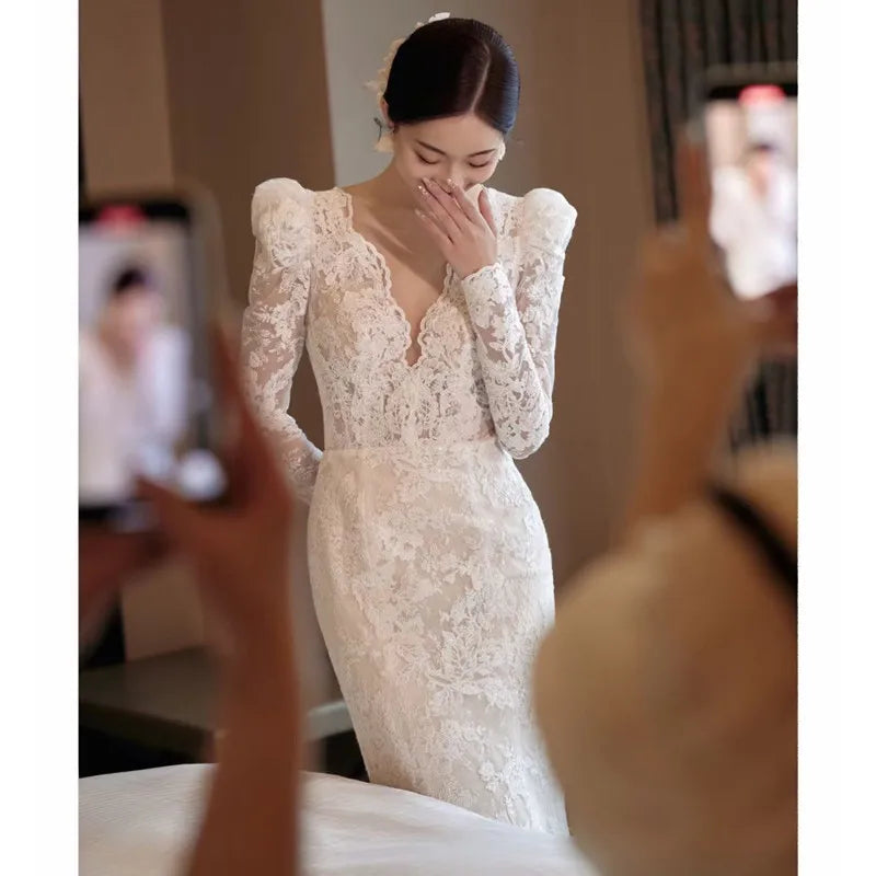 S2515R  2025 New Bridal Lace Fishtail High-end Small Train Hot Selling Wedding Dress