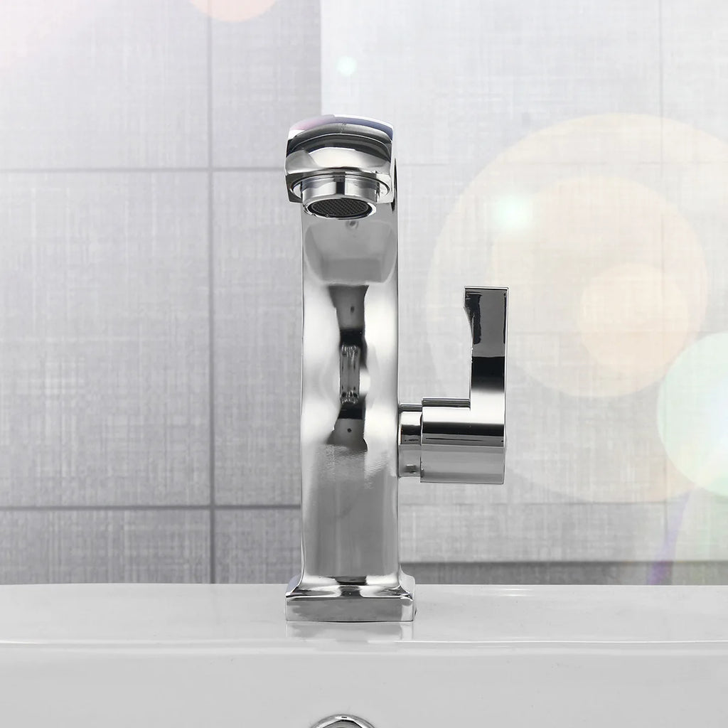 1 Chrome Plated Single Cooling Faucet, Single Hole Easy To Install, Suitable for Bathroom and Kitchen