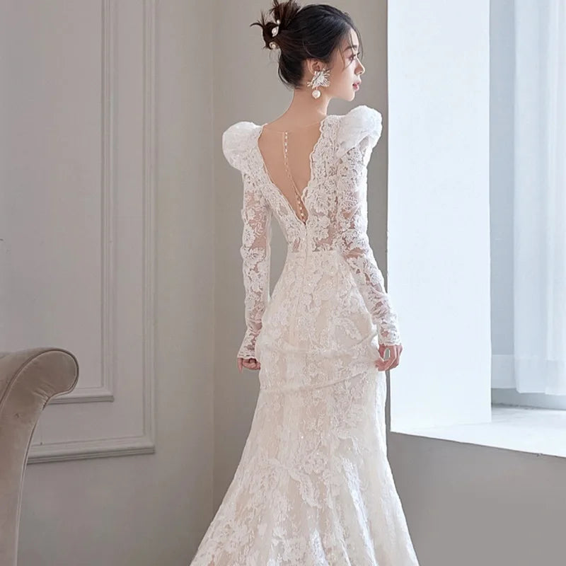 S2515R  2025 New Bridal Lace Fishtail High-end Small Train Hot Selling Wedding Dress