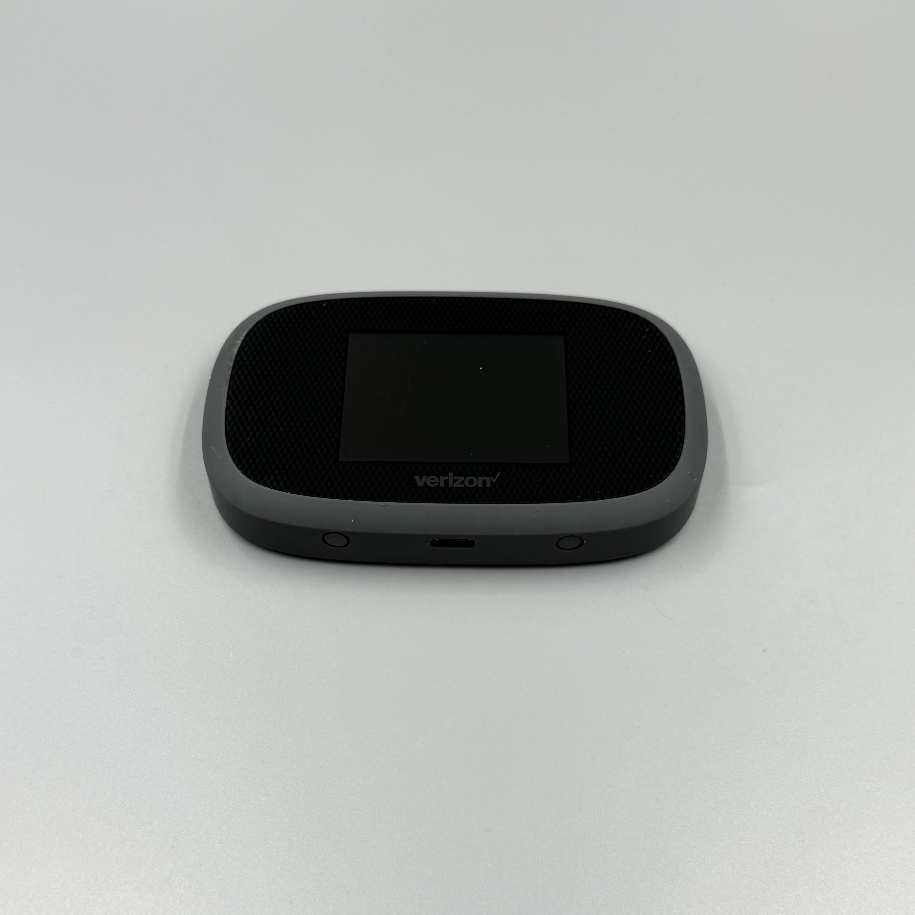 Unlocked Verizon Wireless Jetpack 8800L 4G LTE GSM Mobile Hotspot Dual-Band Worldwide CAT18 300Mbps VoIP Firewall QoS VPN