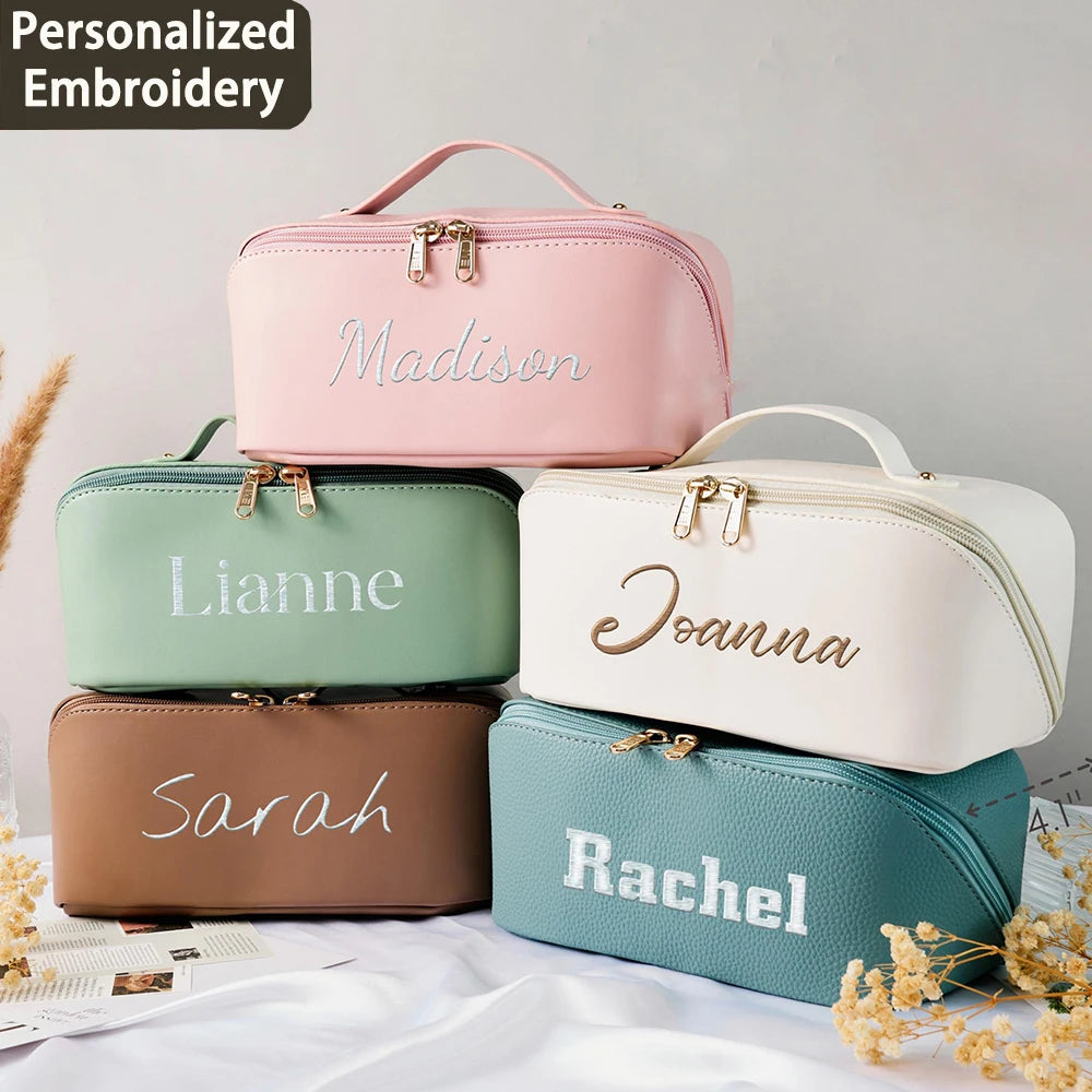 Large Capacity Vegan Leather Water-resistant Cosmetic Bag 3D Embroidery Bridal Shower Gift for Bridesmaids Fashionable Accessory
