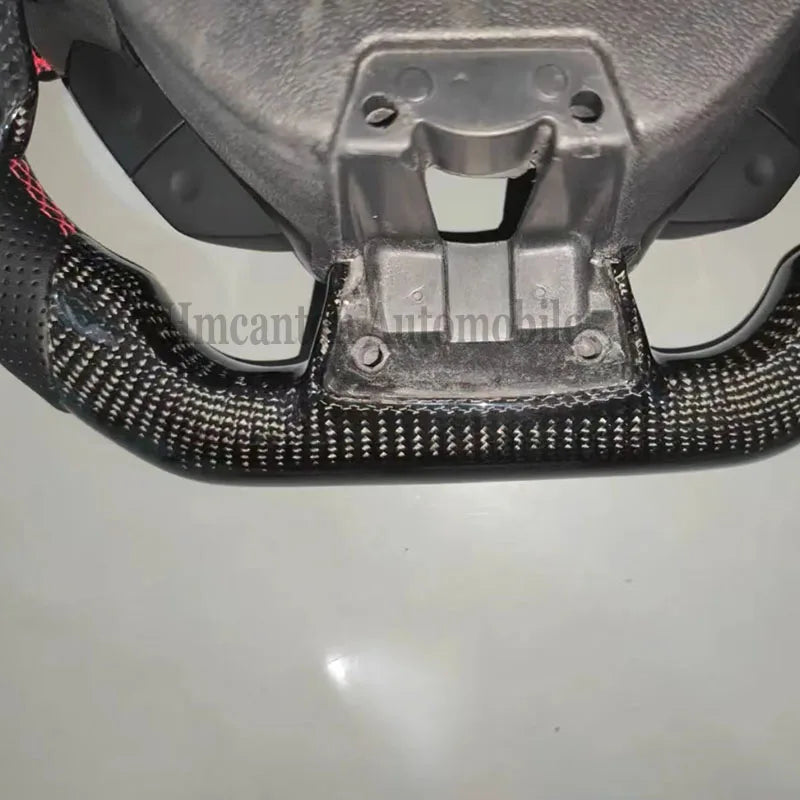 Wholesale New Products Perforated Leather Carbon Fiber Steering Wheel for Chevrolet Camaro Car Steering Wheel