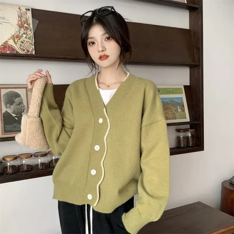 Hot Sale Fashion Lady v Neck Custom Fit Weaving Side Plus Size Women Sweater Coat