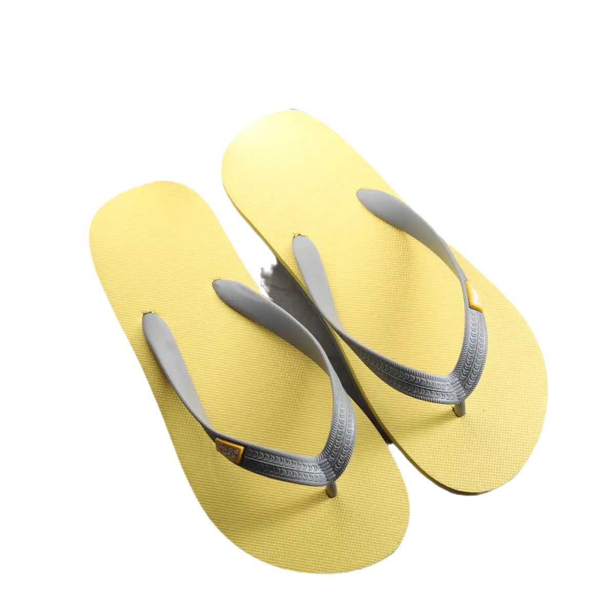 2024 cross-border one free shipping summer new candy-colored men's flip-flops casual beach anti-slip sandals