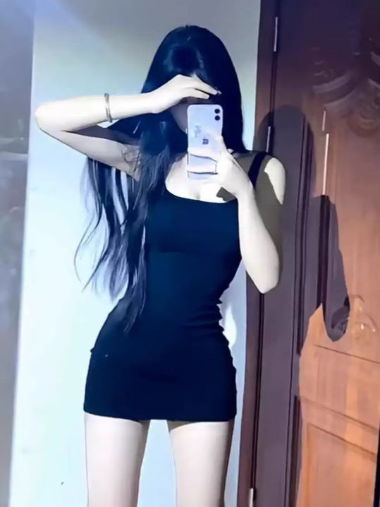 Sister-Style Little Black Dress, Waist Slimming Suspender Skirt, Hip-Covering Skirt, Pure Lust Hot Girl Square-Neck Tight Dress, Women's New Summer Style