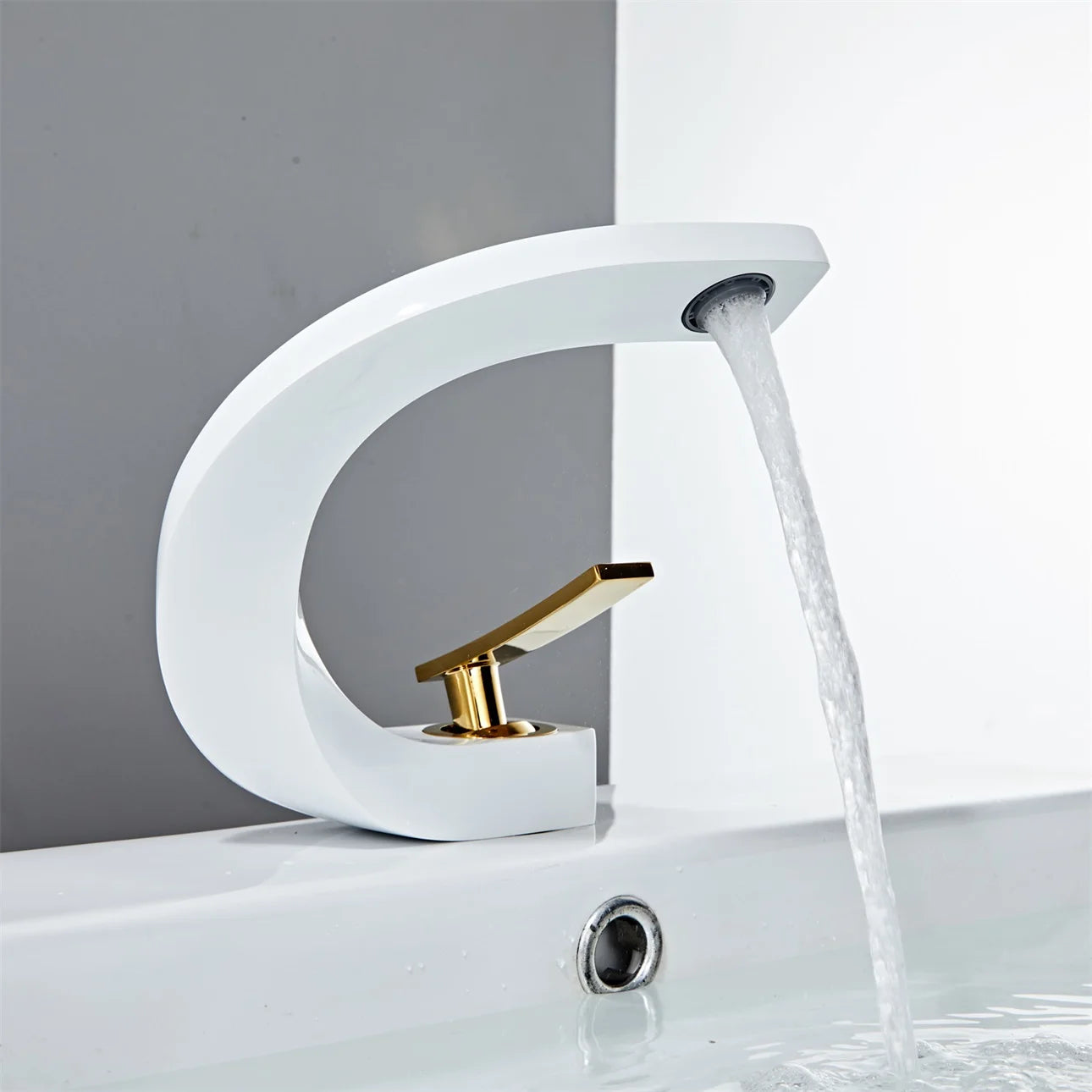 Basin Faucet  Brass Hot and Cold Wash Basin Faucet White with Gold Bathroom Basin Modern Minimalist Creative Faucet PP-12085