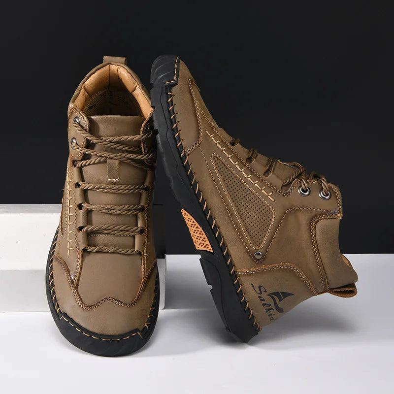 Handmade Men Boots Design Sneakers Man Outdoor Casual Leather Men Shoes Ankle Boots Fall Breathable Hot Sale 2025