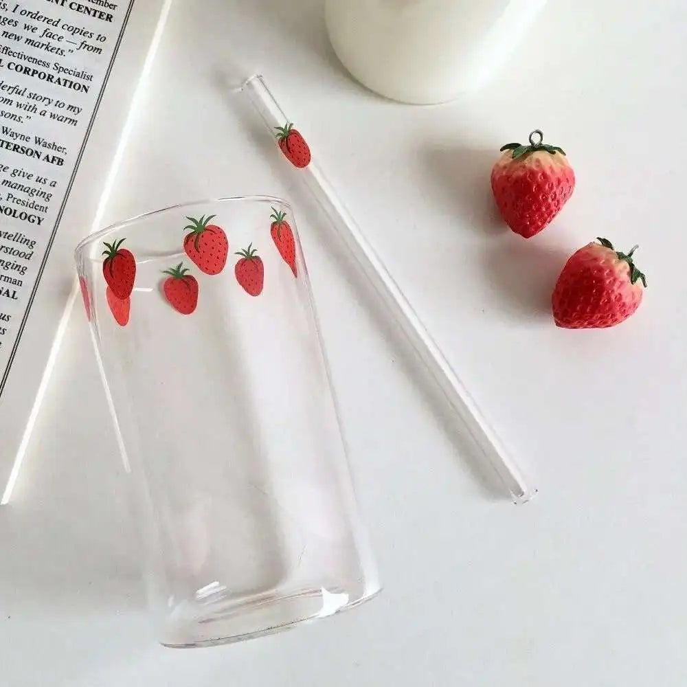 300ml 10oz High borosilicate Nana Cute Strawberry Water Milk Drinking Glasses Cup With Straw