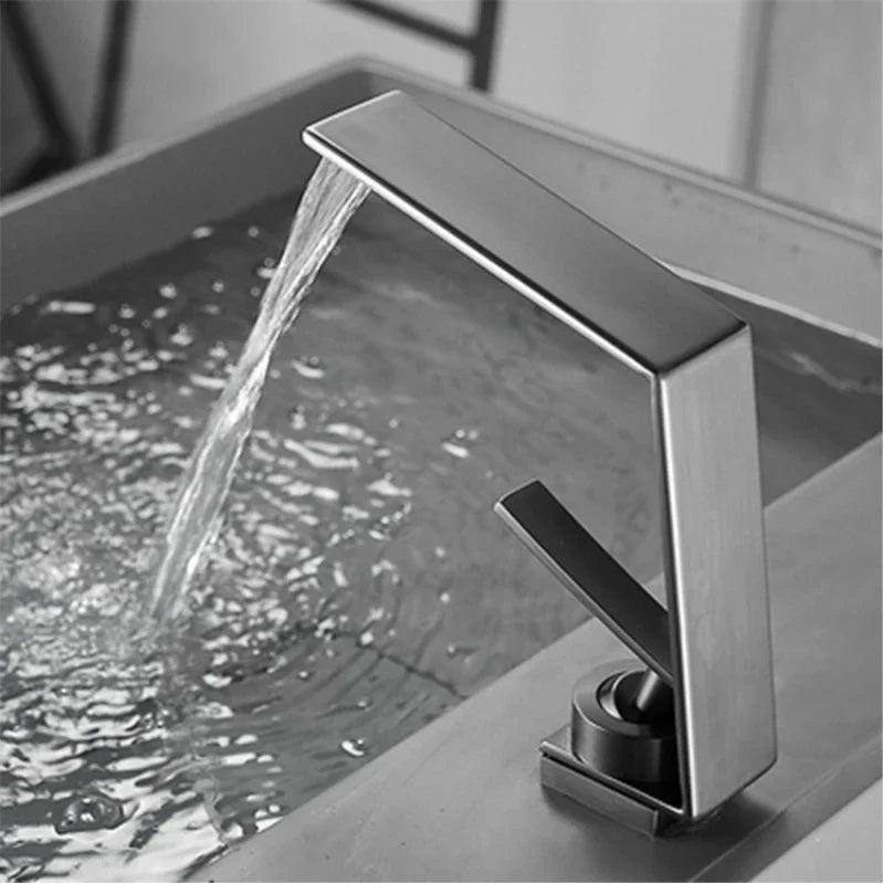 Washbasin Hot and Cold Faucet, Brass Minimalist Washbasin, Waterfall Style Bathroom, Household Washbasin Faucet