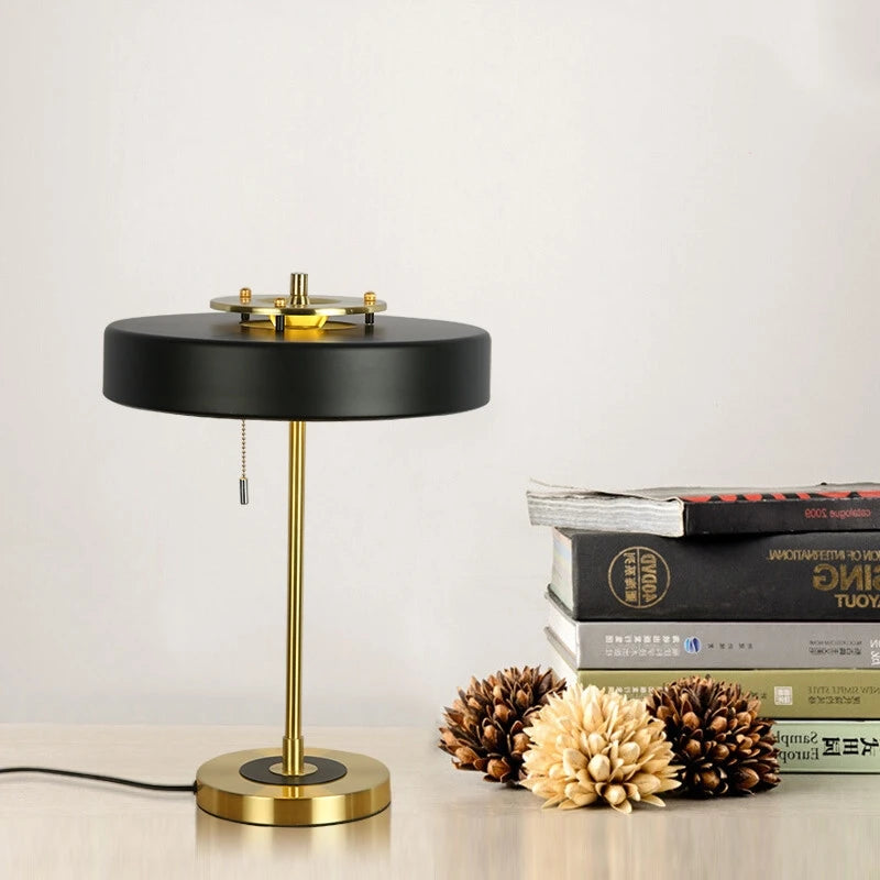 Nordic Novelty Table Lamp Modern Luxury Desk Light with E27 Bulb for Bedroom Bedside