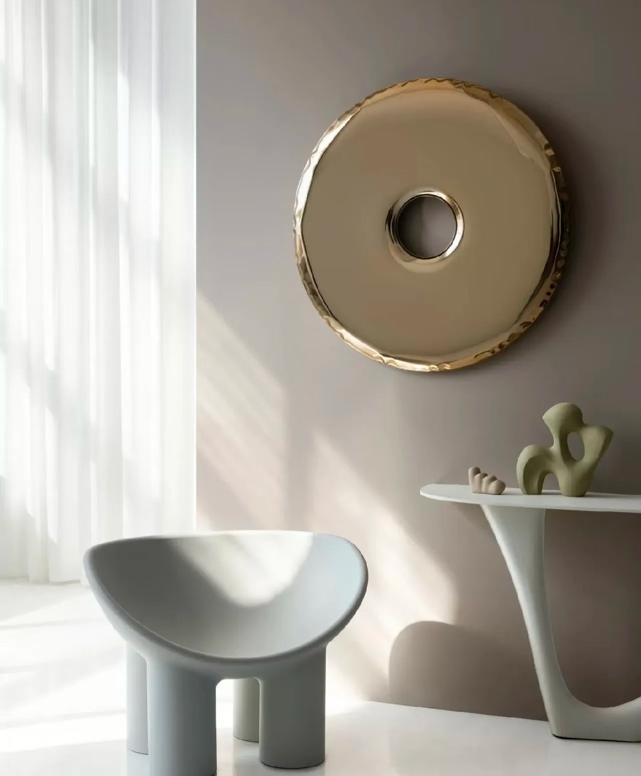 Modern light luxury stainless steel donut wall decoration mirror metal painting hotel model room sofa background