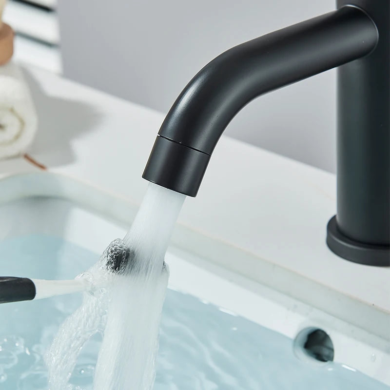 2026 New Matte Black Bathroom Basin Faucet Single Lever Sink Faucets Hot and Cold Water Mixer Tap Deck Mounted Single Hole Crane