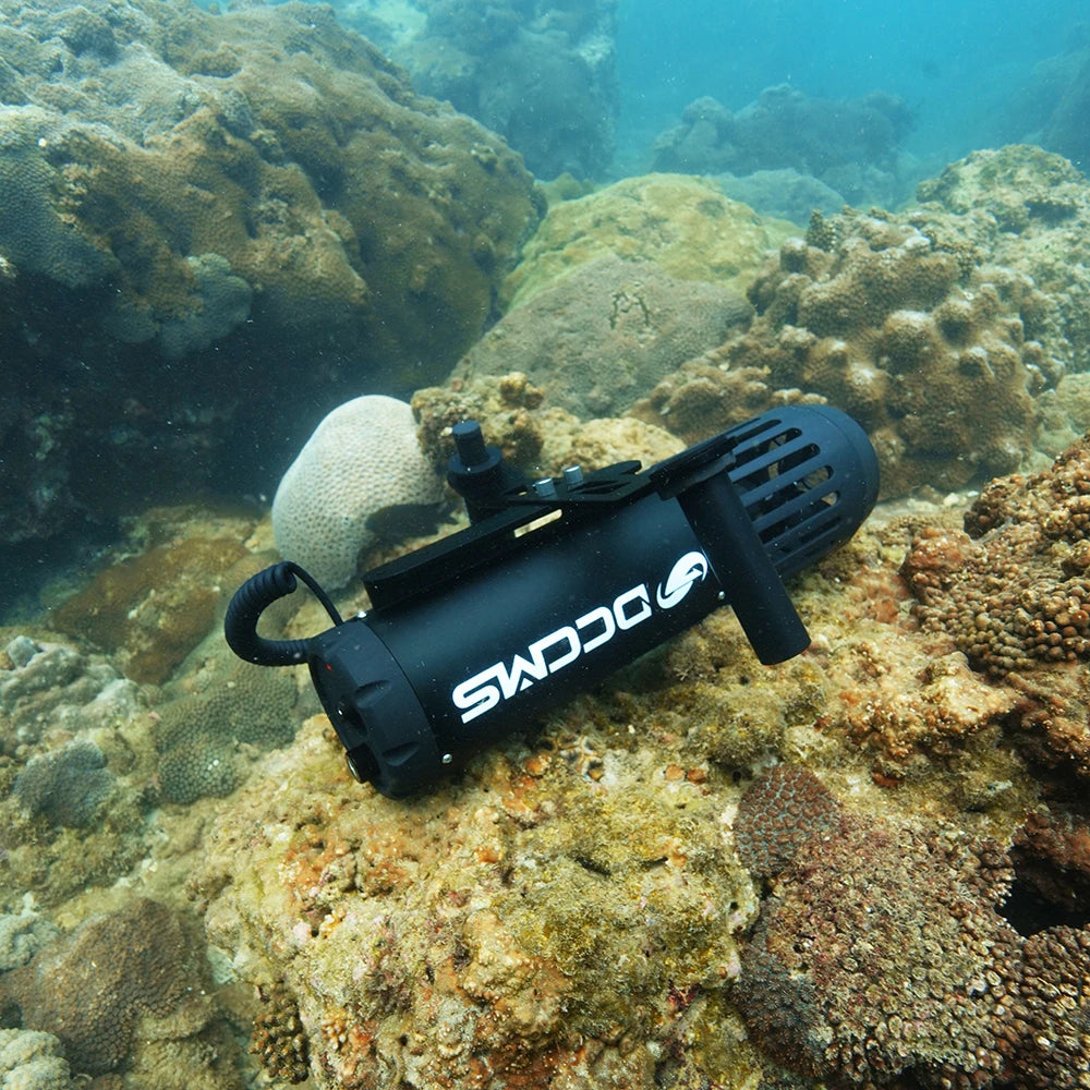 DCCMS Electric Underwater Scooter Dive Equipment Sea Scooter SUP Motor Paddleboard Motor for Diving And Water Sports
