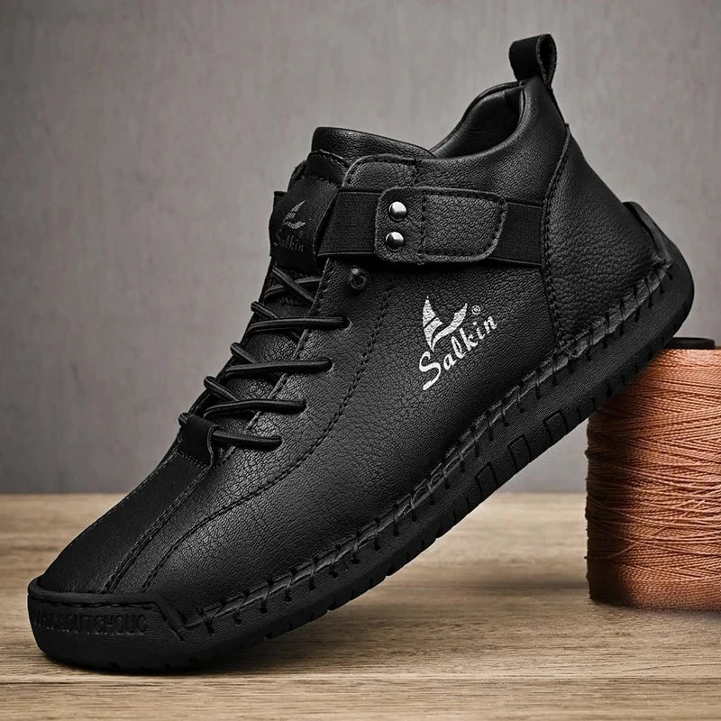 New Leather Casual Men Shoes Design Sneakers Man Breathable Leather Shoes Outdoor Men Ankle Boots