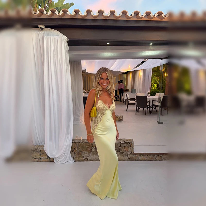 Lace Patchwork Satin Maxi Dress For Women Butter Yellow V Neck Sleeveless Vestidos Adjustable Rhinestone Straps Evening Dresses