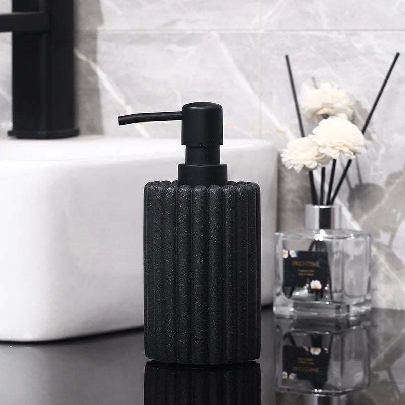 Creative hand sanitizer bottle lotion bottle hotel home stay shampoo bath gel sub bottled bathroom accessories soap dispenser