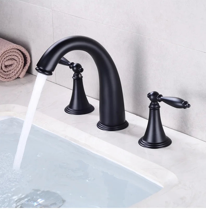 Basin Faucet 3 Holes Dual Control Bathroom Sink Faucet Deck Mounted Cold Hot Vintage Mixer Taps Bathtub Faucet