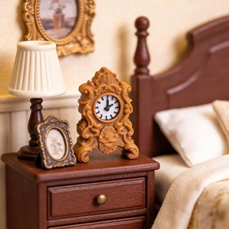 1Pcs 1:12 Scale Dollhouse Miniature Clock Old Style Table and Floor Clocks for Display and Dollhouse Scene Decor