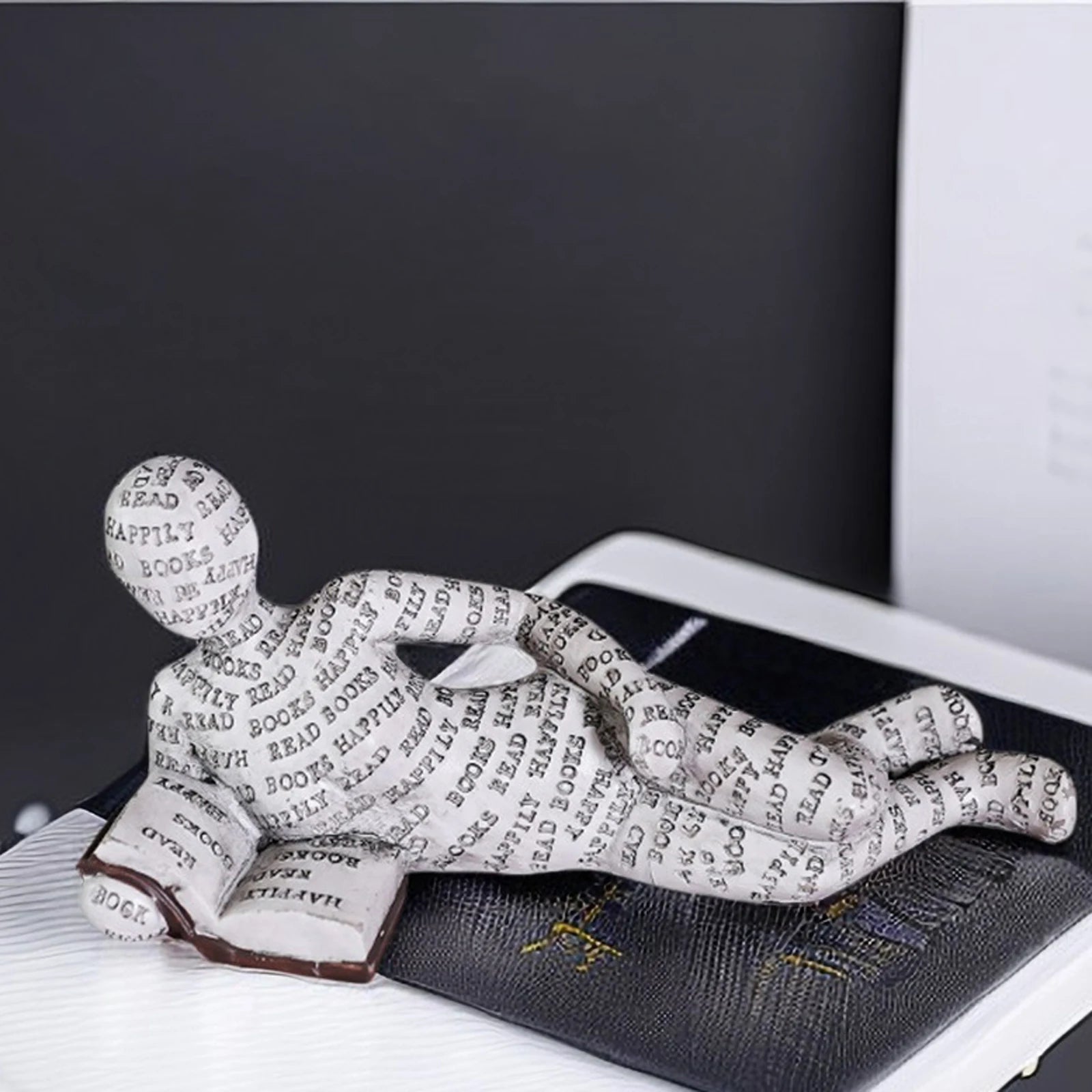 Reading Women Reading Figurines Decor Nordic Modern Thinker Statue Modern Abstract Art Sculpture Resin Bookshelf Decor Gift
