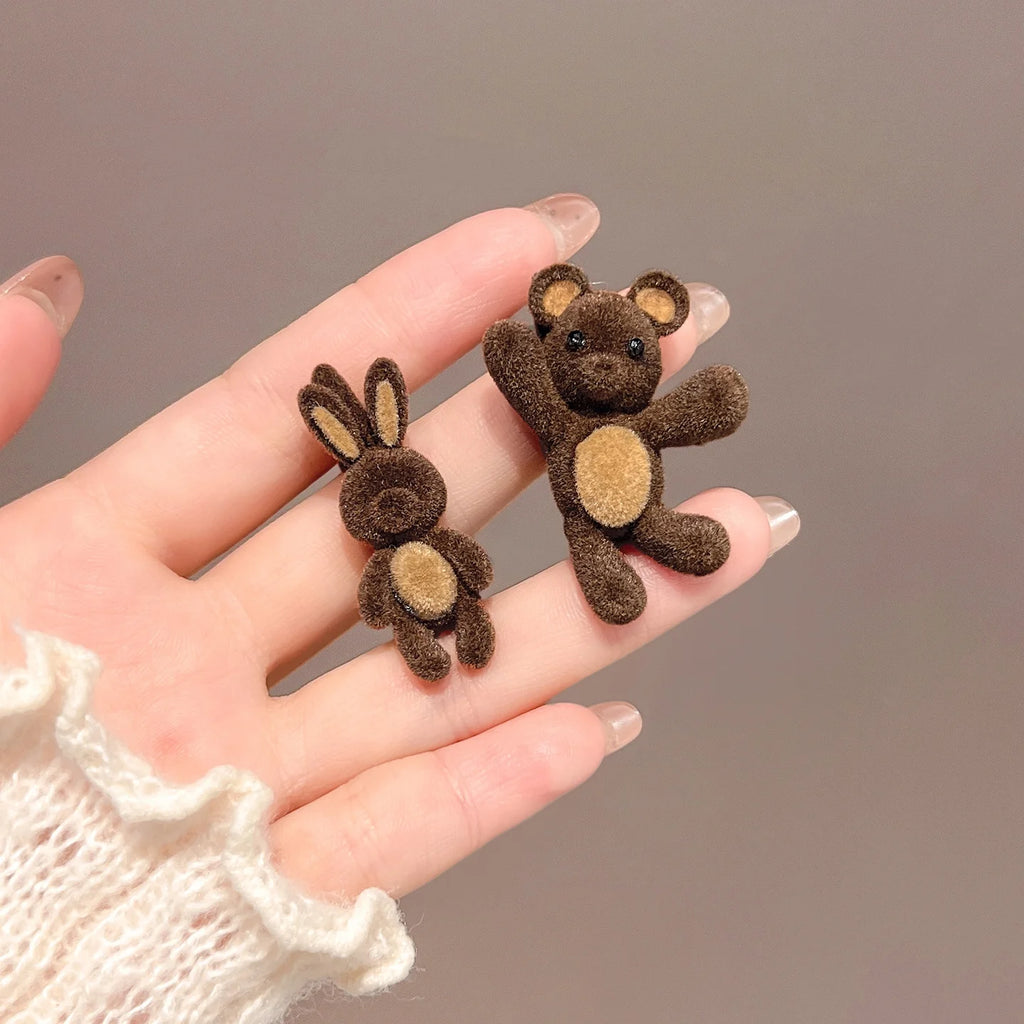 Cute Cartoon Bear and Rabbit Hair Clips for Girls, Adorable Animal-Shaped Side Duckbill Clips, Sweet Children's Hair Accessories