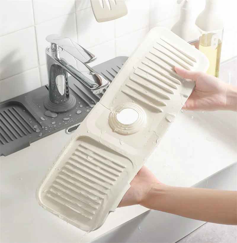 Kitchen Silicone Sink Faucet Splash Pad Splash Catcher Countertop Protector Mat Draining Pad Drainage Drying Pad Kitchen Gadgets