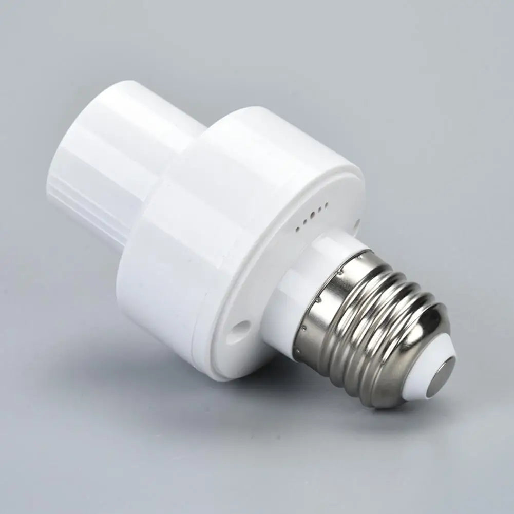 E27 Smart Lamp Holder Infrared Wireless Remote Control Timer Switch 220V House Switch Baby Room Bedroom Switch ﻿