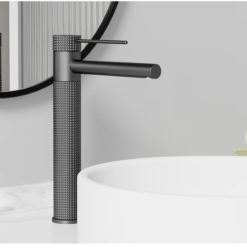 Black Basin Faucet Bathroom Washbasin Water Mixer Tap Hot Cold Water Basin Sink Tap Bathroom Faucet Tap Brushed Gold Faucet