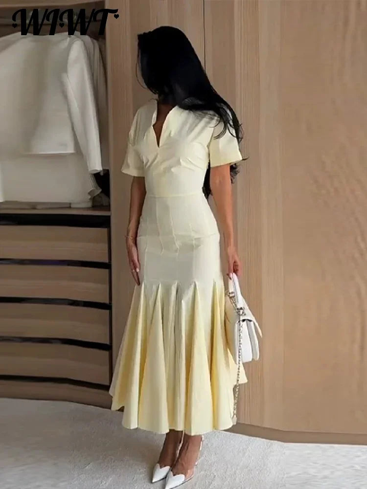 Elegant Pleated Waist-cinching Long Dress Women's Sexy V-neck Short Sleeve Bodycon Dresses 2026 Summer New Lady Solid Robes