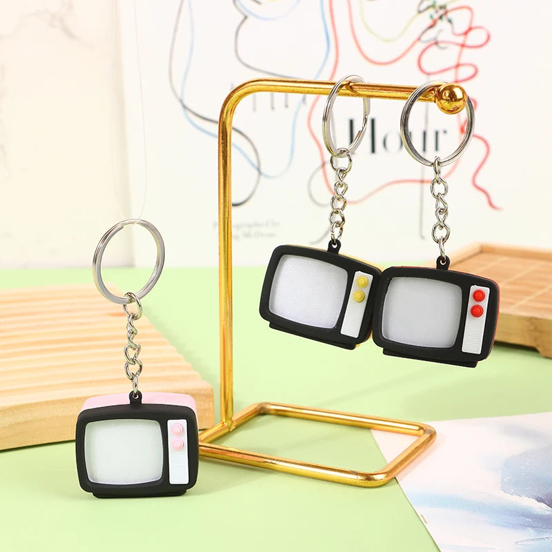 Creative Mini Retro Television Keychain Miniature Television Tv Model Toy Creative Children Toy Keychain Pendant