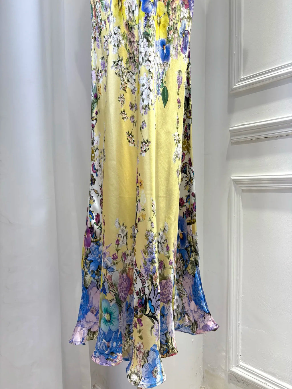 100% Silk Women Floral Print Sling Robe V-Neck Sleeveless High Waist Elegant Slim Yellow Maxi Dress