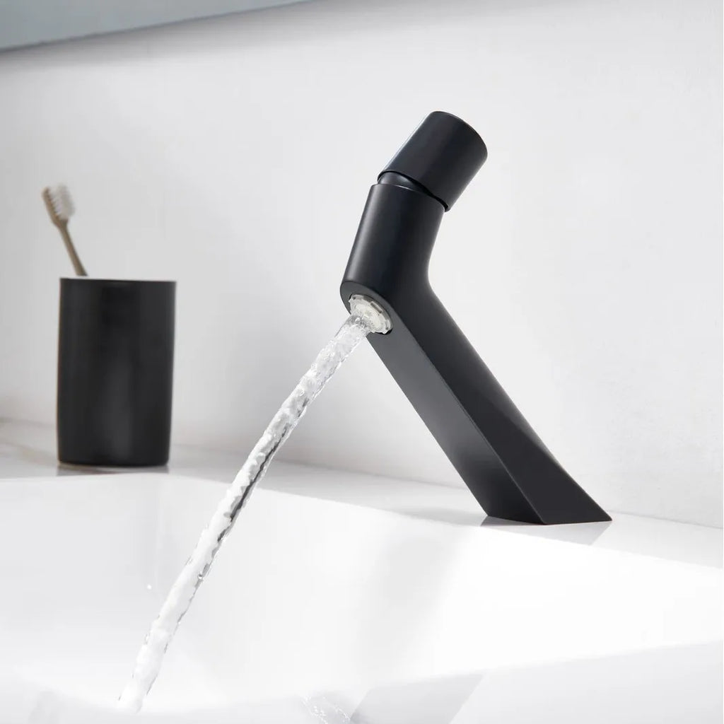 Bathroom Basin Faucet Hot and Cold 2 Lavotory Ways Sink Faucet  Bathroom Vessel Sink Mixer Taps Brass and zinc alloy