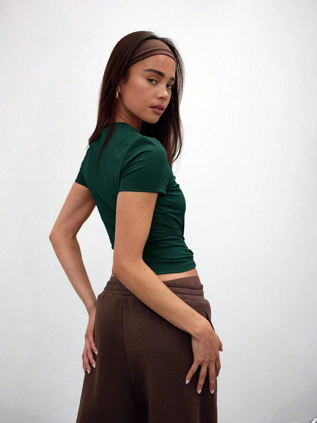 Women's solid dark green round-neck short-sleeved fitted casual Y2K style comfortable everyday dress shirt