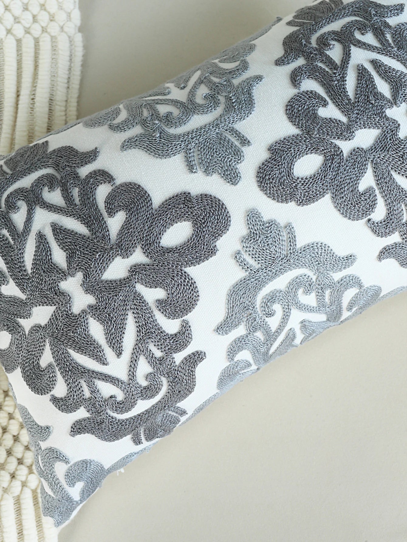 1pc, Geometric Embroidery Decorative Cushions for Sofa Modern Light Luxury Throw Pillowcover