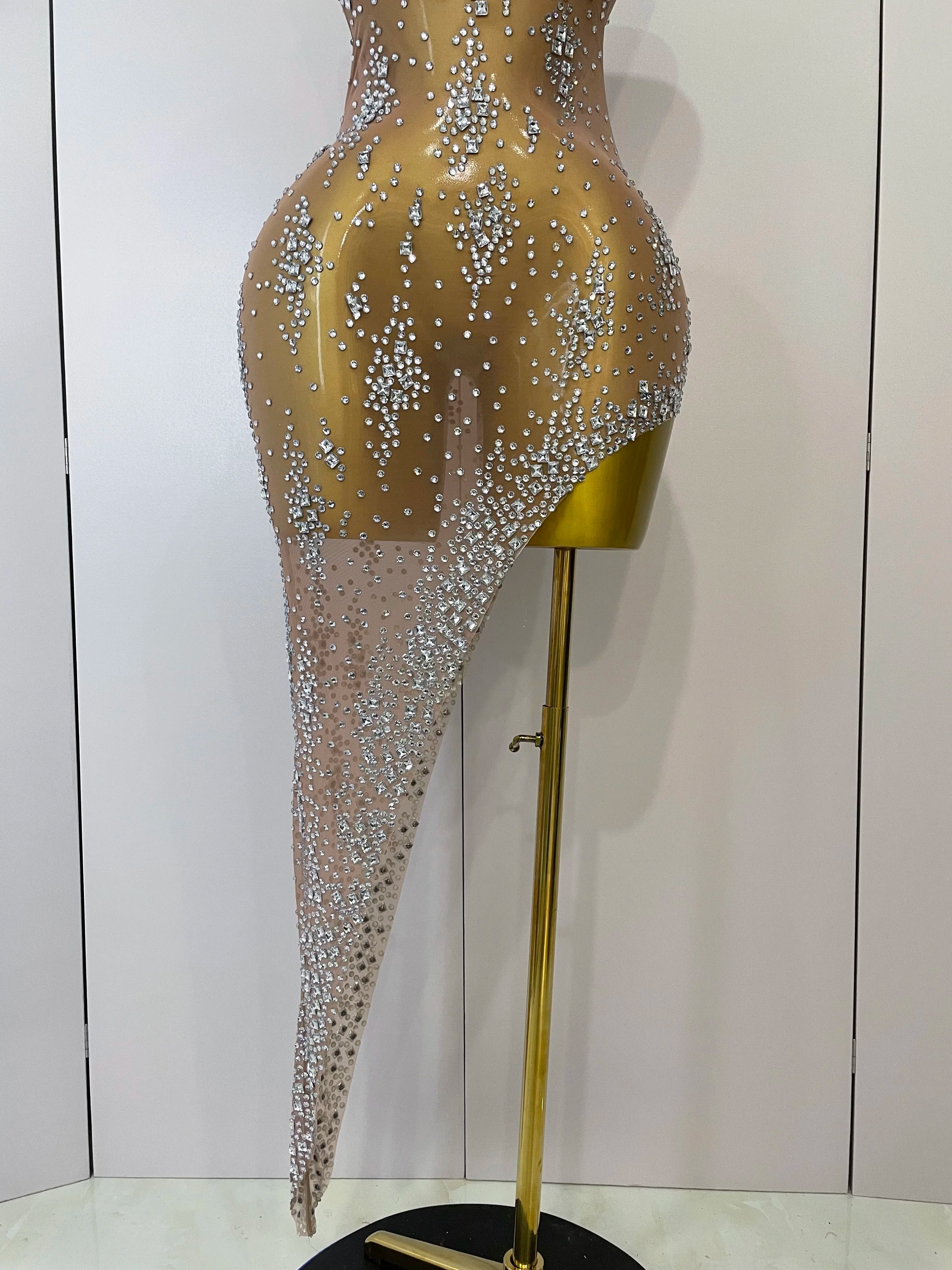 2025 New Sparkly Rhinestone V Neck Stretch Mesh Sexy See Through Dress Women Elegant Party Celebrate Perform Costume Stage Outfi