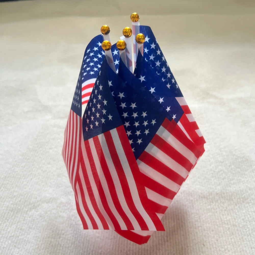 America hand-held flags21*14cm American National Flag USA Flying Flag The United States of America Banner Hand flags with Plasti
