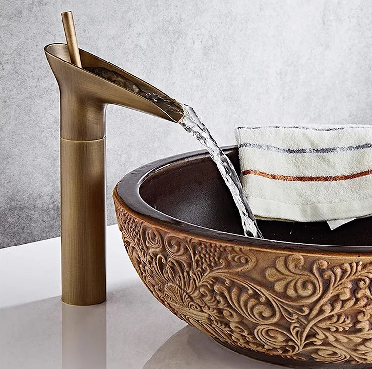 Excellent Single Lever Waterfall Basin Faucet Bathroom Faucet Brass Antique Hot and Cold bathroom Sink Mixer Wine Glass Style Ta
