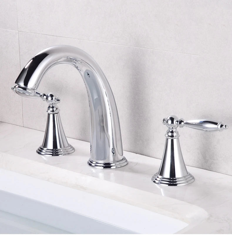 Basin Faucet 3 Holes Dual Control Bathroom Sink Faucet Deck Mounted Cold Hot Vintage Mixer Taps Bathtub Faucet
