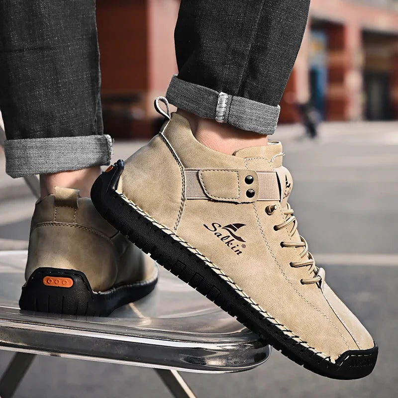 New Leather Casual Men Shoes Design Sneakers Man Breathable Leather Shoes Outdoor Men Ankle Boots