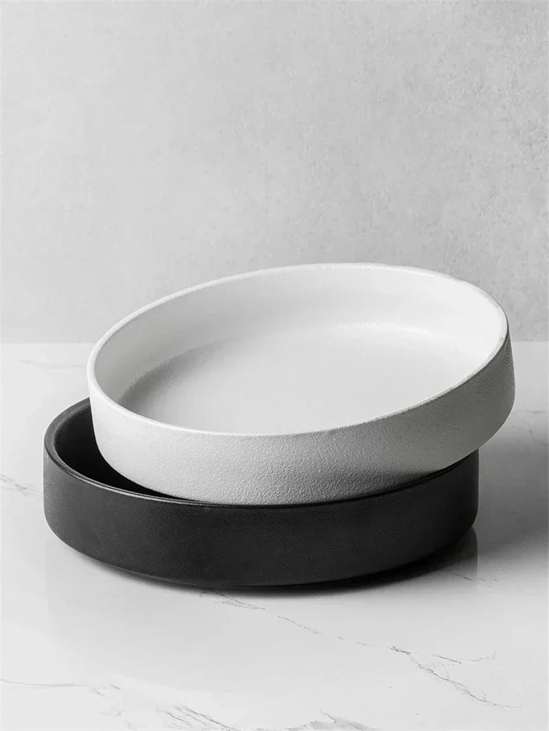 Simple black and white deep plate soup plate Western dish round dish salad plate frosted ceramic large baked household