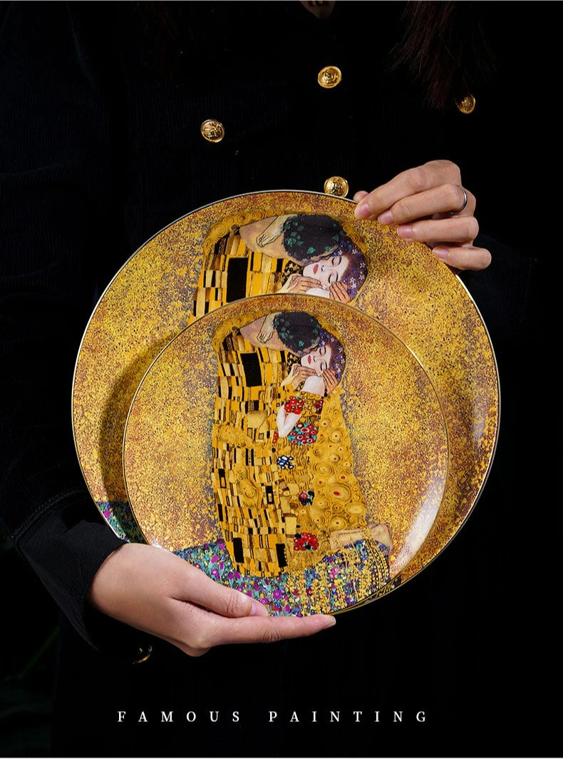 Klimt Kiss Bone China Dinning Plates Set Luxury Porcelain Plate for Dessert Steak Bread Cake Dish Home Party Tableware Gift