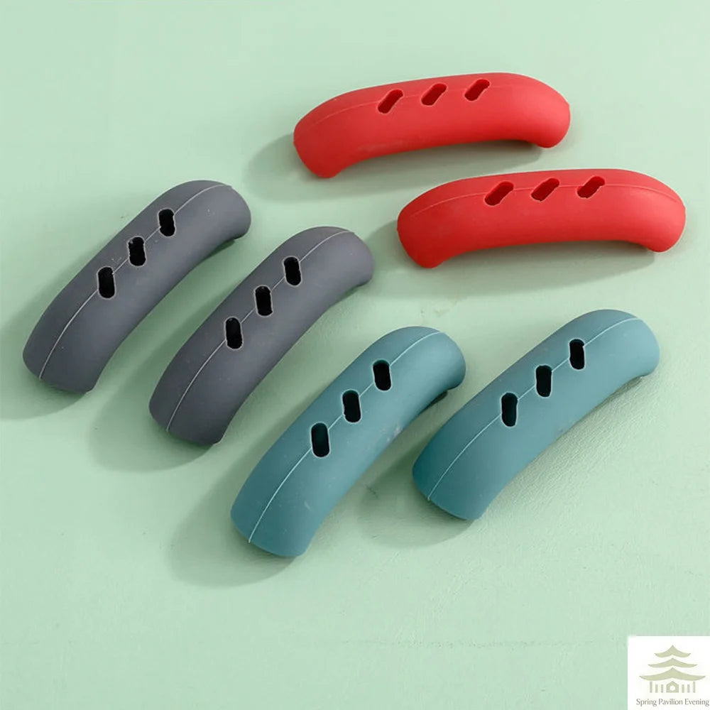 2Pcs Silicone Pan Handle Cover Heat Insulation Assist Handle Holder Grip Sleeve Kitchen Gadgets
