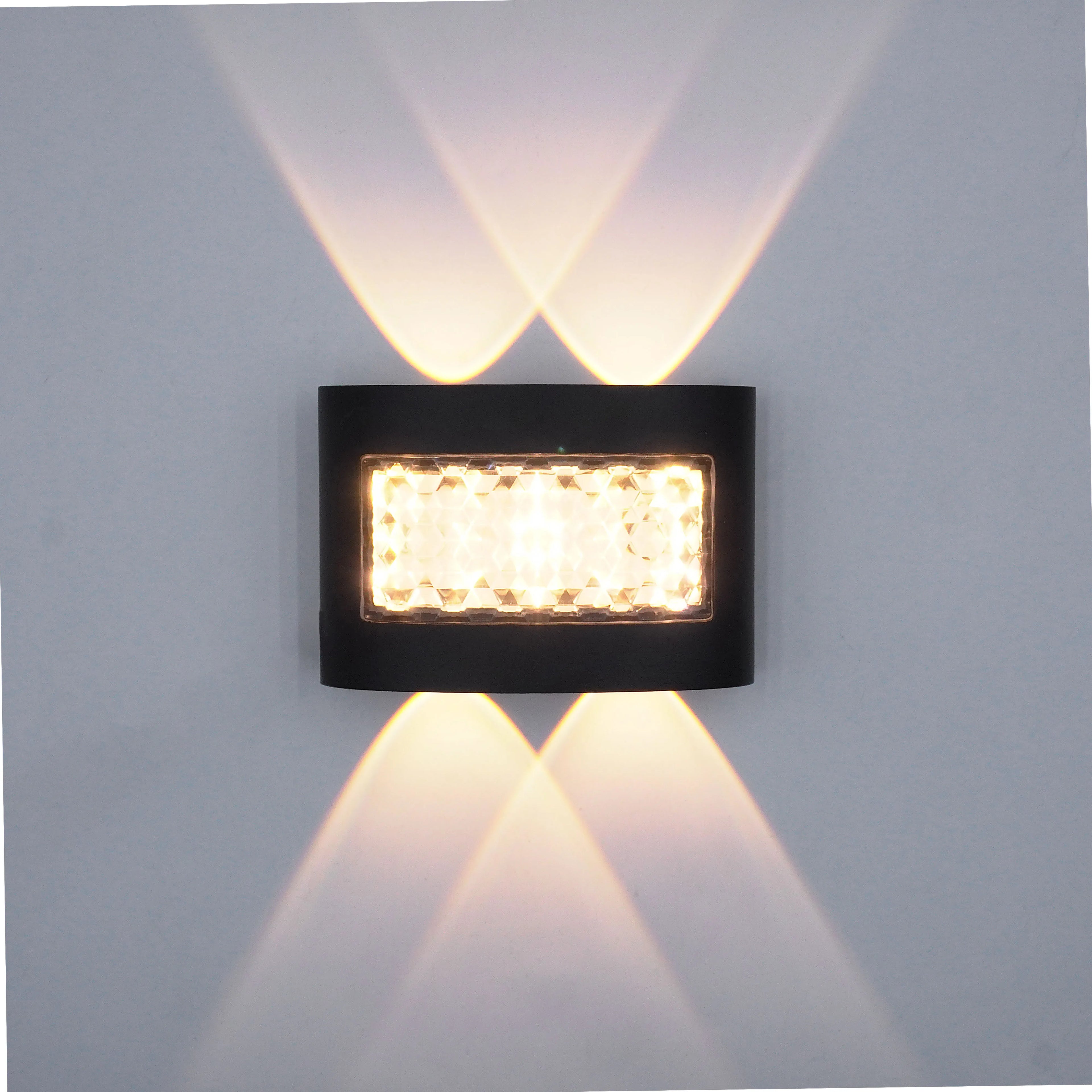 Outdoor LED Waterproof Wall Light IP65, Made of Aluminum and Plastic, Compatible with Indoor and Outdoor Sconces