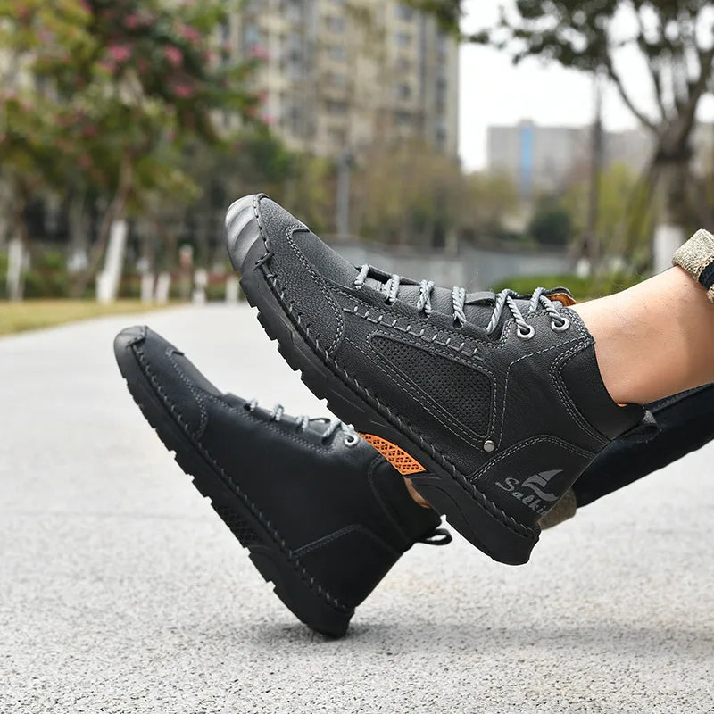 Handmade Men Boots Design Sneakers Man Outdoor Casual Leather Men Shoes Ankle Boots Fall Breathable Hot Sale 2025
