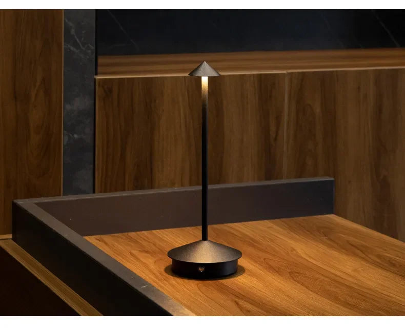 Rechargeable Table Lamp Creative Dining Touch Led Hotel Coffee Pina Pro Table Lamp Lampada Bedside Lamp Decorative Desk Lamp