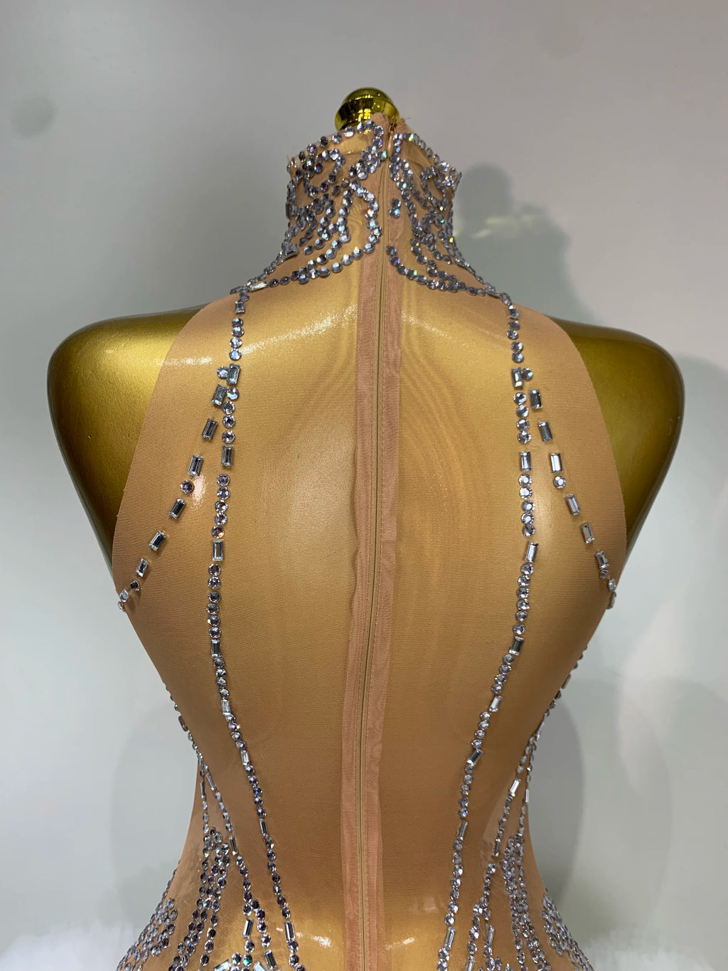 Luxury Women Sexy Sparkly Rhinestone Sleeveless Mesh See Through Bodycon Mini Birthday Dress Evening Party Performance Costume
