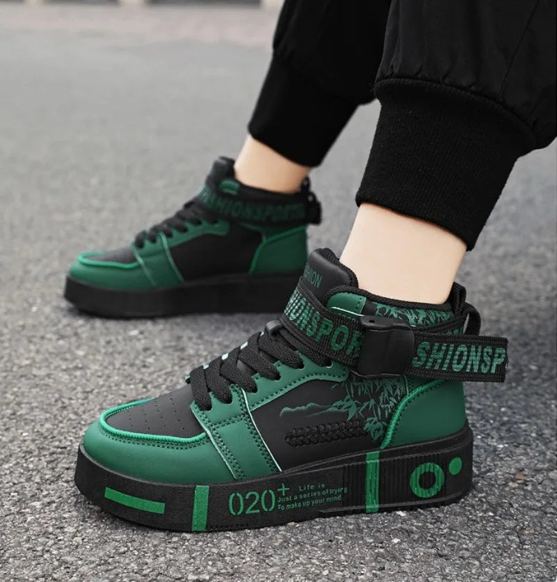 2026Men High Top Boots Platform Vulcanized Sneakers Lace Up Soft Sole Men Casual Walking Shoes Ankle Boots Tenis Masculino 39-45