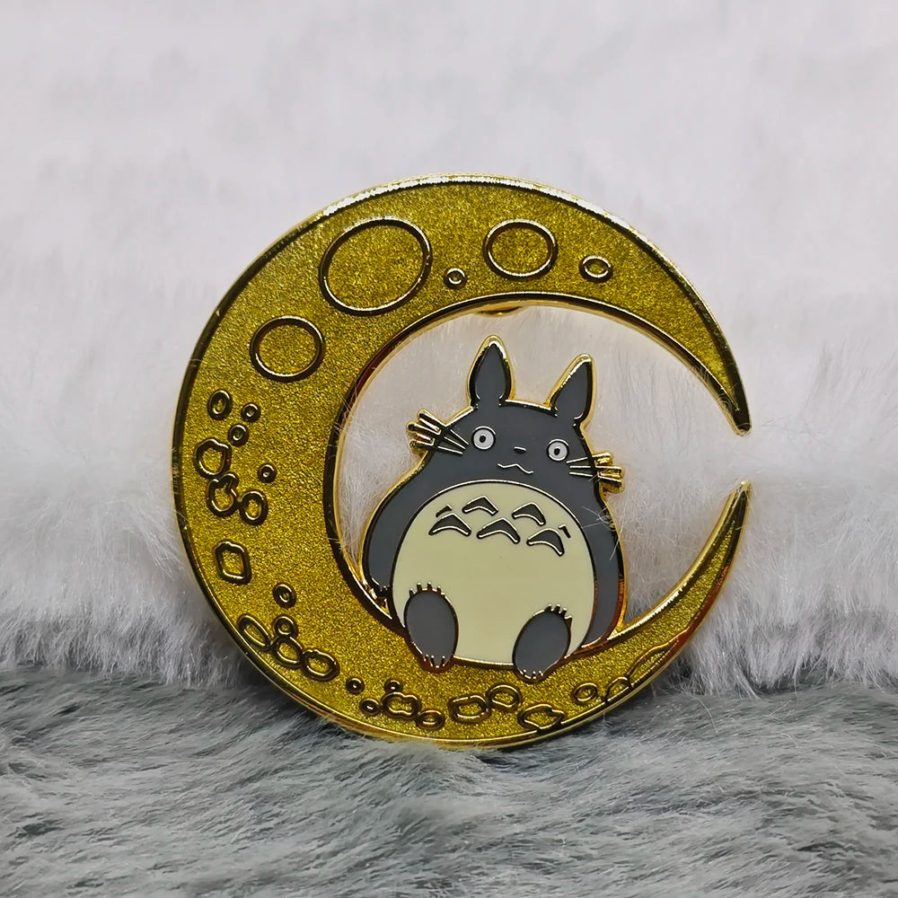 High-quality enamel brooch, cute moon cat brooch, suitable for backpacks, clothes, blog decorations, and holiday small gifts